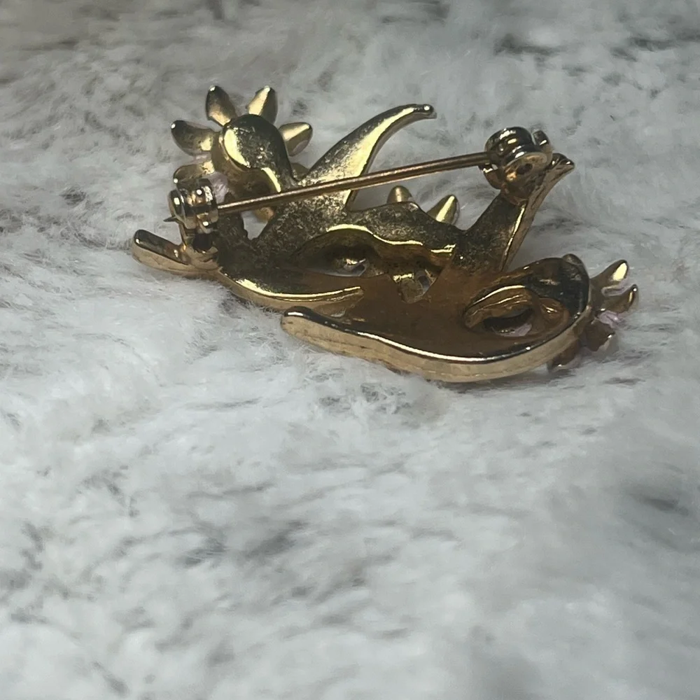 Vintage Flower Brooch
